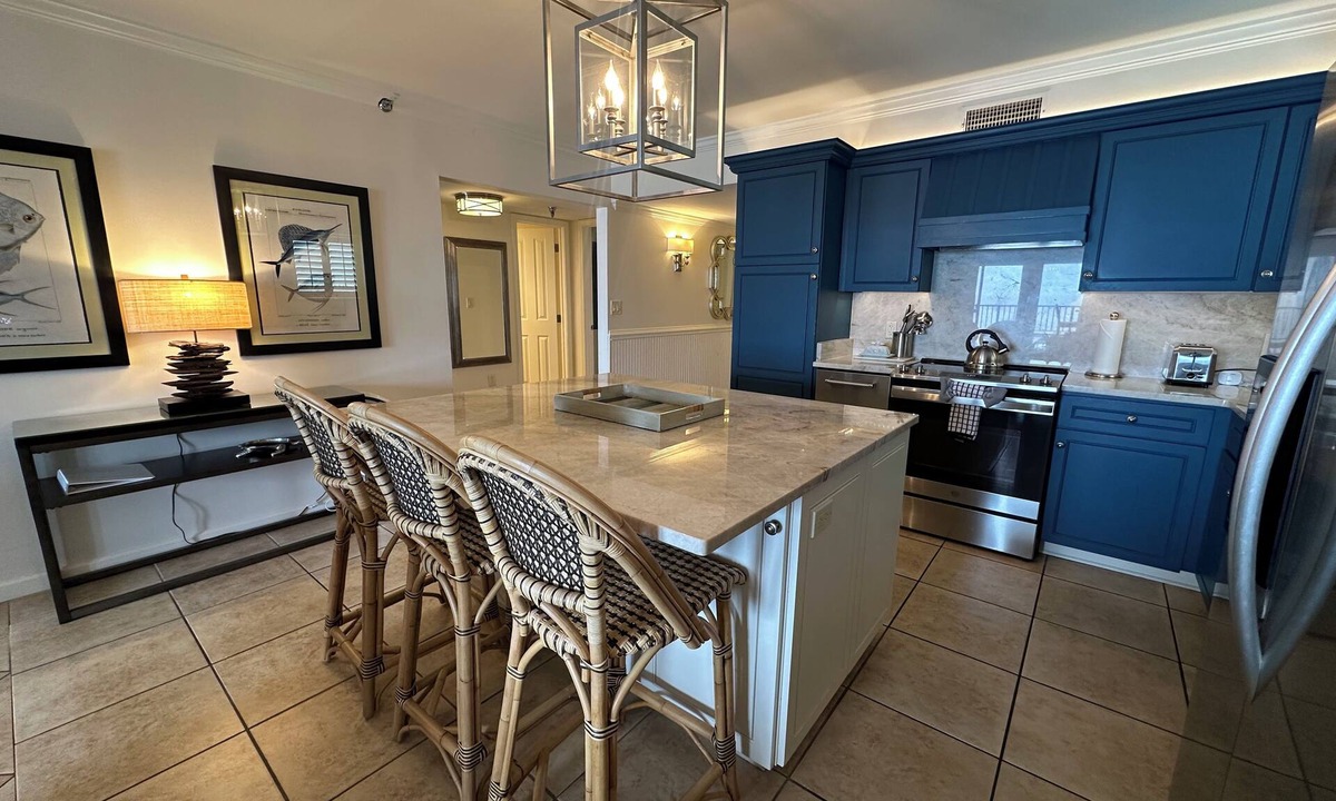 Destin Condo | "Breakers East 1001 Gulf Front 3 BR/2BA-Covered Parking Beach setup included