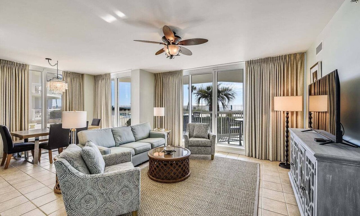 Destin Condo | 🌊Ground Floor | Beach Front | Upscale + Disc. Beach Service-Beach Blessing🌊