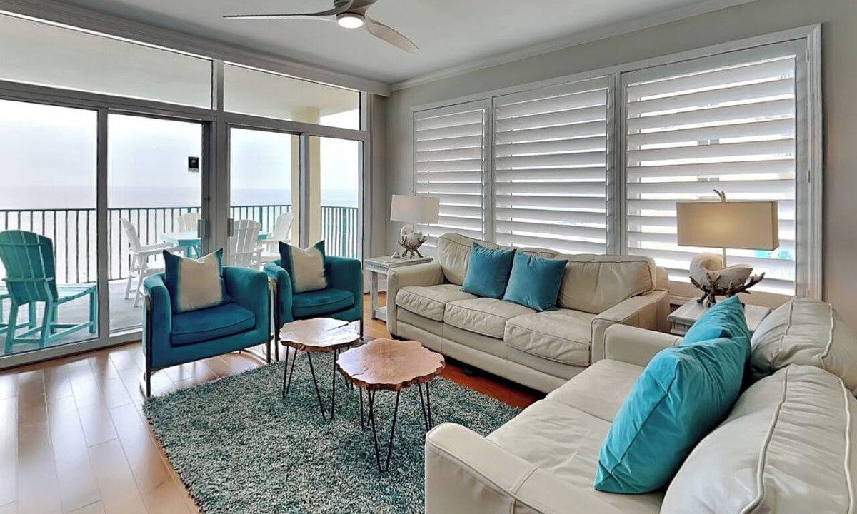 Destin Condo | Jade East Towers #650 | Gulf Front, Resort Pool + Near Popular Attractions!