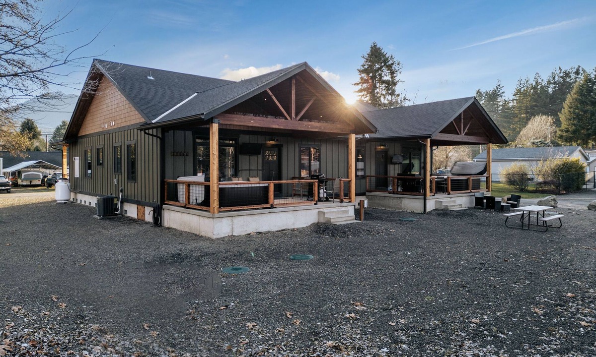 Packwood Cabin | Packwood Rainier View Getaway, Unit B