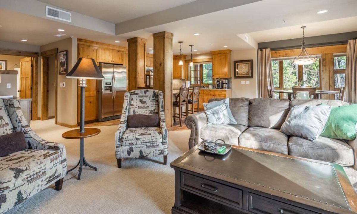Cle Elum Condo | Pet Friendly Condo, Suncadia Pool Access