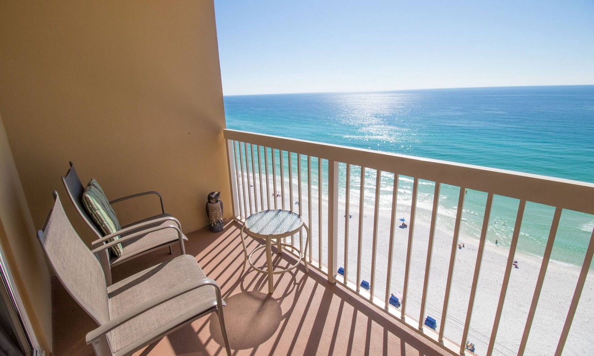 Destin Condo | SPECTACULAR Beach Front Condo 1709