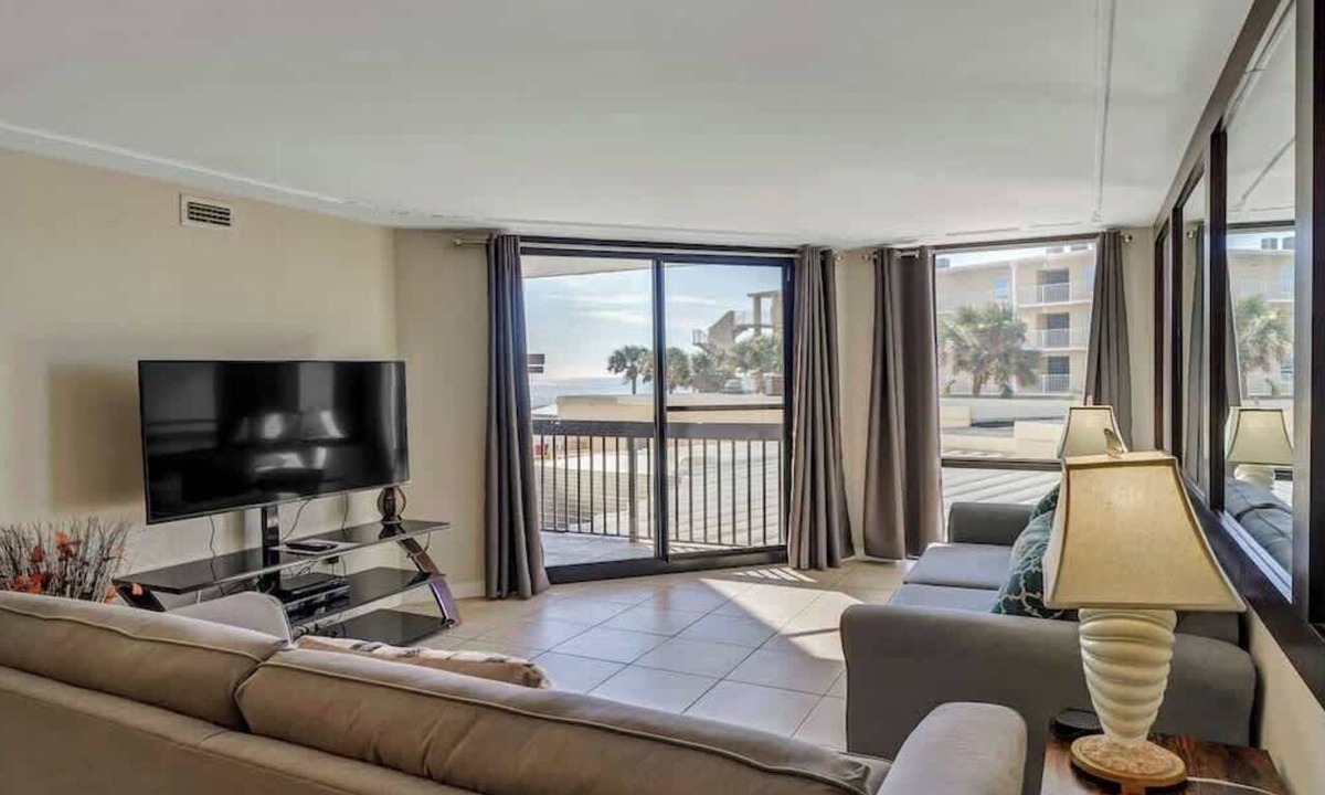 Destin Condo | SunDestin 1BR Condo With Updated Interior and Sleeps Up to 8 - Unit 0214