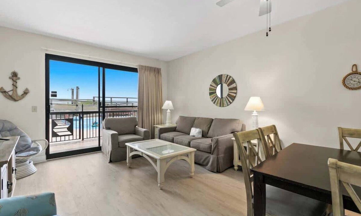 Destin Condo | SunDestin Ground-Floor 1BR With Easy Pool Access and Coastal Design