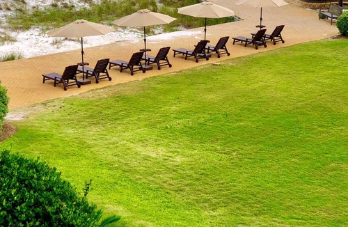Destin Condo | 2 Bedroom 2.5 bath condo at Silver Dunes on the beach, sleeps 6