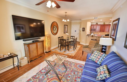Destin Condo | 3-bedroom condo on the 9th floor of EG with superb views of the gulf and harbor.