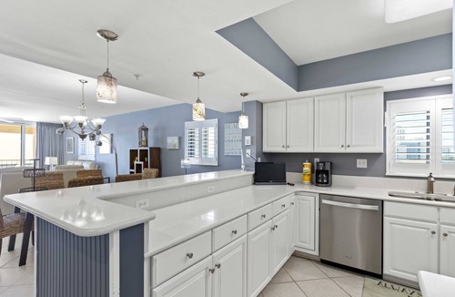 Destin Condo | Absolute Seaclusion - Destin Gulfgate 0506!