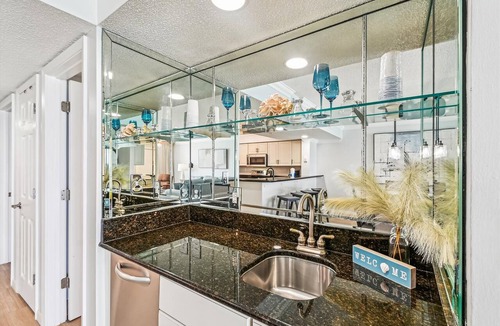 Destin Condo | All Decked Out - Destin Gulfgate 0904!