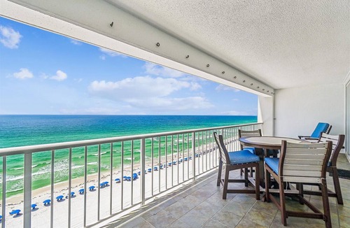 Destin Condo | All Decked Out - Destin Gulfgate 0904!