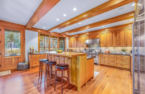 Cle Elum House | Alpine Star | Stay on the Green @ Family Friendly Rates