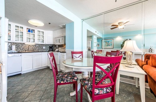 Destin Condo | 🌅Beachfront | SunDestin 1703