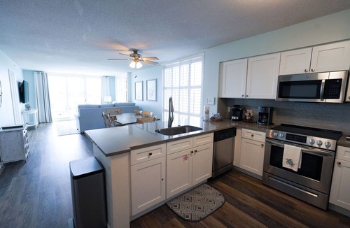 Destin Condo | BEAUTIFUL LUXURY CONDO at The Pelican Beach Resort!