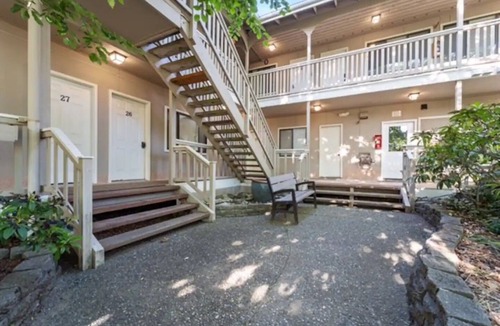 Friday Harbor Condo | Comfortable Modern Condo near Downtown