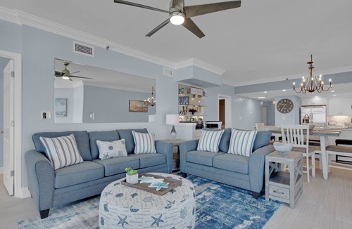 Destin Condo | Completely Renovated Gorgeous Beachfront Condo!