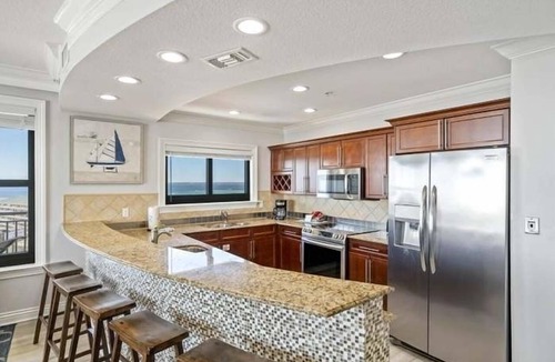 Destin Condo | CORNER UNIT W826 4Bed 4Baths Huge Wraparound Balcony Crab Island & Harbor Views