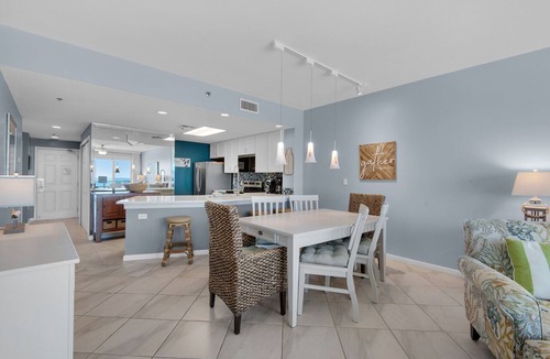 Destin Condo | Elegant 2BR Gulf front condo sleeps 4 balcony, chefs' kitchen and view.