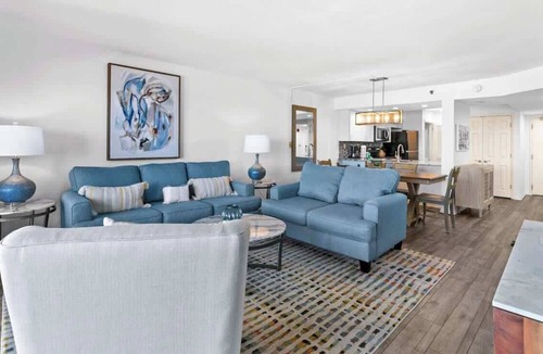 Destin Condo | Emerald Towers 0502