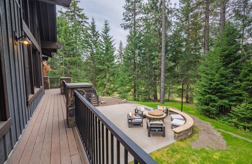 Cle Elum House | Family-Friendly, Hot Tub & Suncadia Pool Access