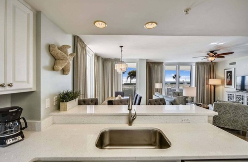 Destin Condo | 🌊Ground Floor | Beach Front | Upscale + Disc. Beach Service-Beach Blessing🌊