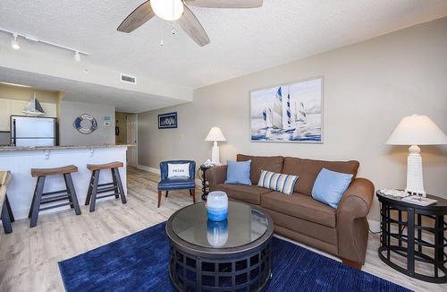 Destin Condo | 🌅 Gulf Front~Balcony~Amazing Views~Pelican 308