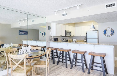 Destin Condo | 🌅 Gulf Front~Balcony~Amazing Views~Pelican 308