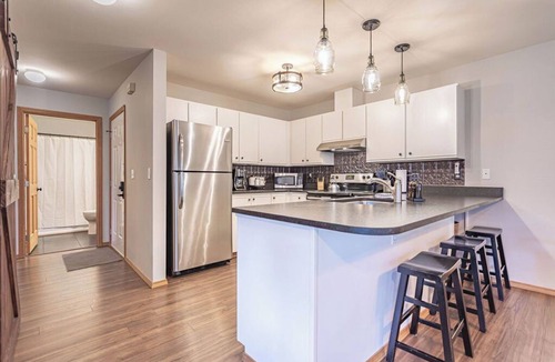 Downtown Leavenworth Condo | Icicle Creek Retreat: The Alpine Village Collection