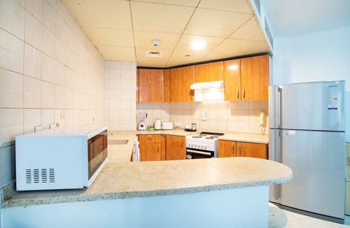 Jumeirah Lake Towers Apartment | Lovely 2-Bedroom Vacation Home with Pool