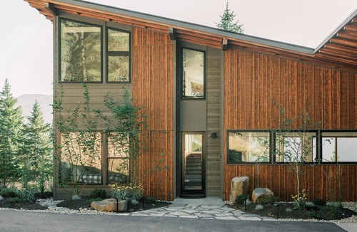 Cle Elum House | Luxury Mt Modern Cabin | Stunning Lake Views +Spa/GameRm + Arrive & Leave 1PM