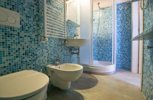 Cecina Apartment | Macine, Extra large three-room terraced house