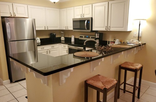 Destin Condo | Pelican Beach! 2 Bedroom Condo Sleeps 6 On the Beach! BOOK IT NOW!