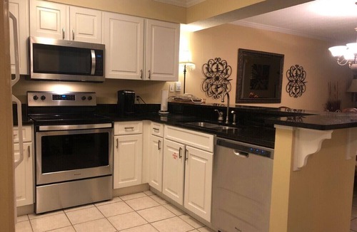 Destin Condo | Pelican Beach! 2 Bedroom Condo Sleeps 6 On the Beach! BOOK IT NOW!