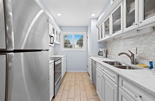 Destin Condo | Pet Friendly | 3BR in South Bay by the Gulf Destin w/Easy Beach Access