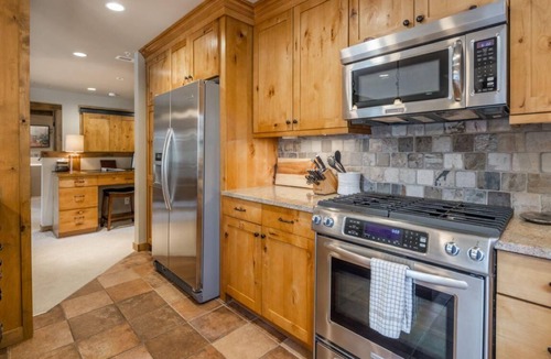 Cle Elum Condo | Pet Friendly Condo, Suncadia Pool Access