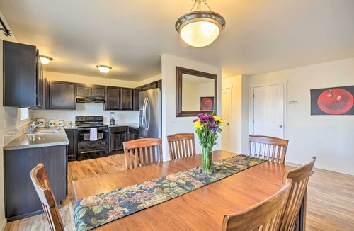 Poulsbo House | Pet-Friendly Poulsbo Abode w/ Mountain Views!