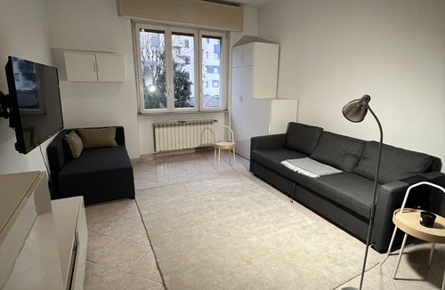 Rozzano Apartment | Rome 23, apartment in Rozzano