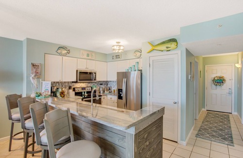 Destin Condo | Spacious Condo with Resort Amenities and Private Beach!