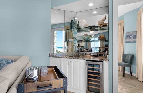 Destin Condo | Spacious Gulf front 2BR sleeps 6 stunning views pool beach access!