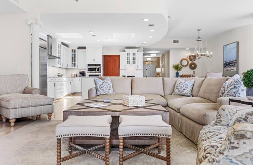 Destin Condo | Spectacular Beachfront Penthouse at Jade East Towers