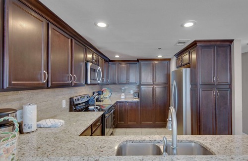Destin Condo | Spectacular Views from this Corner Condo! Ideal Location in Downtown Destin!