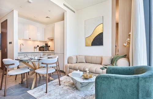 Nad Al Sheba Apartment | STAY BY LATINEM Luxury 1BR Holiday Home CB 3306 Near Burj Khalifa