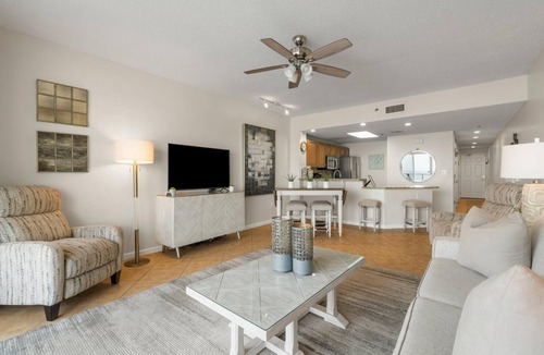 Destin Condo | Sterling Sands 411 - Beachfront, Pool, Free Golf Incl, Hot Tub, Prime Location