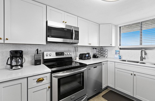 Destin Condo | SunDestin Resort Unit 1818-PENTHOUSE 2 BR/OCEAN FRONT/OCEAN/CITY VIEWS/FIREWORKS