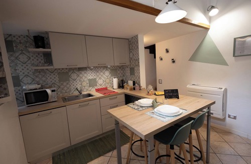 Monza Apartment | The house of Brunina Monza - Relax near Milan! Garage and private small garden