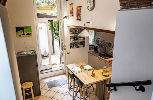 Monza Apartment | The house of Brunina Monza - Relax near Milan! Garage and private small garden