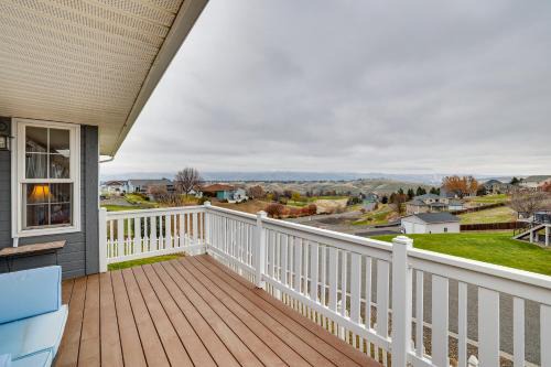 6 Mi to Dtwn Lewiston: Quiet Home w/Views