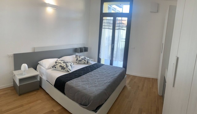 Apartment 'Appartamento A Rho Fiera Galeazzi' with Private Terrace, Balcony and Wi-Fi