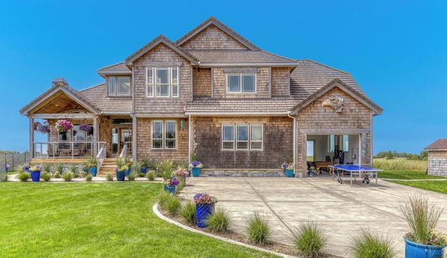 Gated Community, Ocean Front, Hot Tub, WiFi 600/35