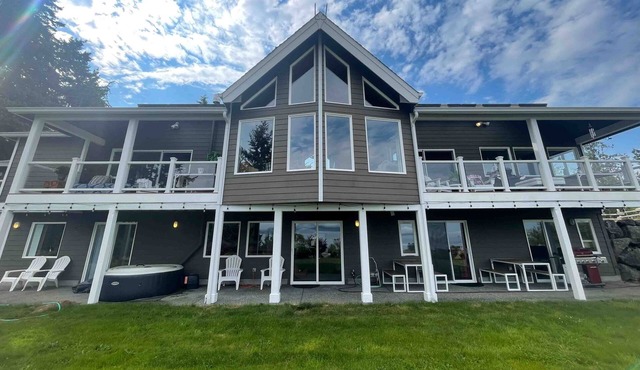 Luxurious water view home surrounded by wildlife and breath taking views