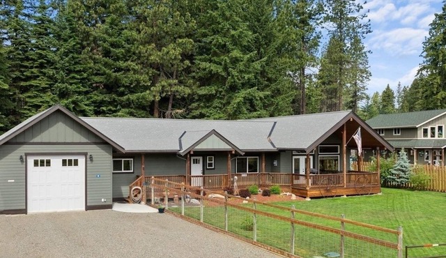 NEW! Mountain Retreat with Hot Tub, Game Room and Yard