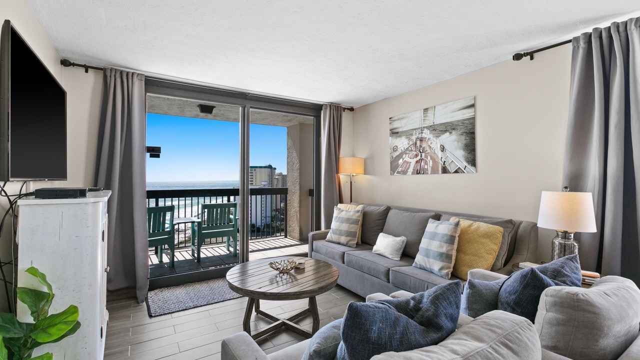 Photo of Livingroom in Destin